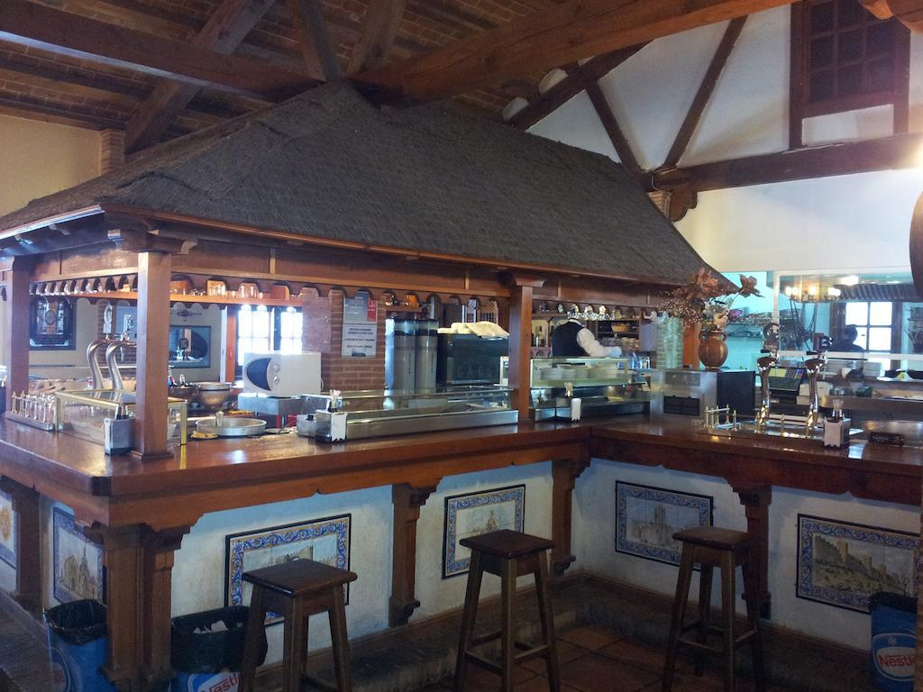 Hotel Restaurante Sonsoles Ávila Dış mekan fotoğraf