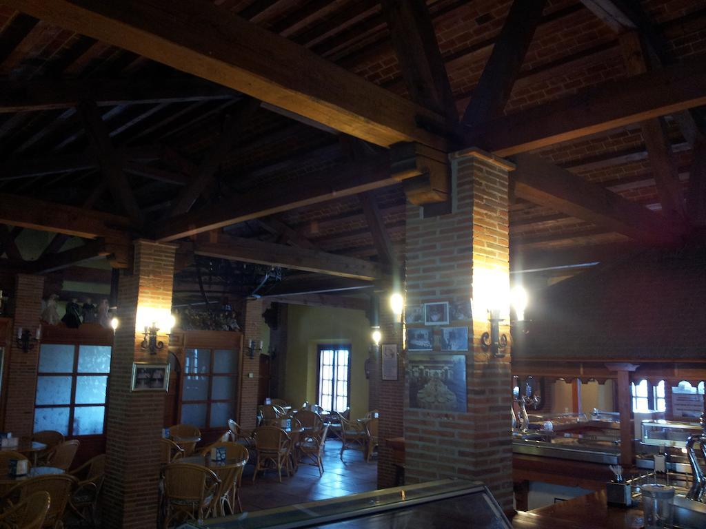 Hotel Restaurante Sonsoles Ávila Dış mekan fotoğraf