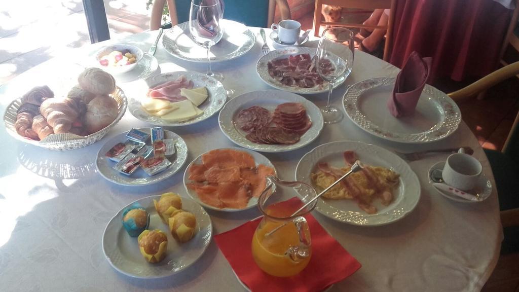 Hotel Restaurante Sonsoles Ávila Dış mekan fotoğraf