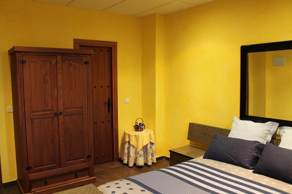 Hotel Restaurante Sonsoles Ávila Dış mekan fotoğraf
