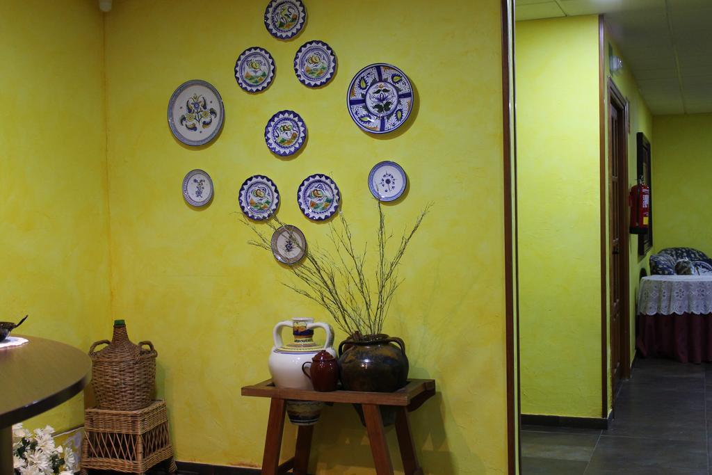 Hotel Restaurante Sonsoles Ávila Dış mekan fotoğraf