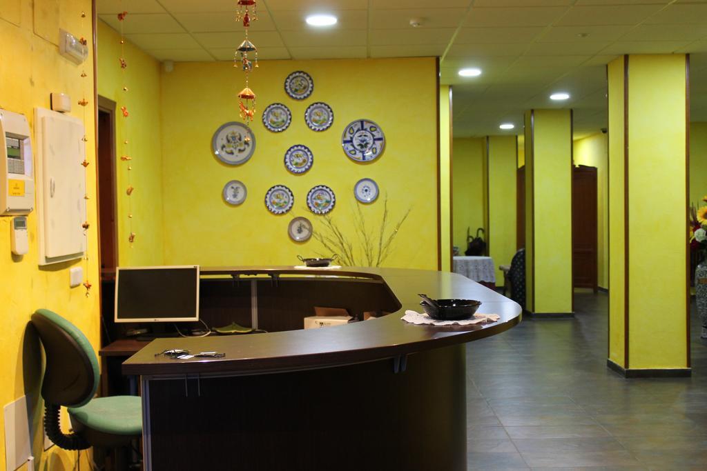 Hotel Restaurante Sonsoles Ávila Dış mekan fotoğraf